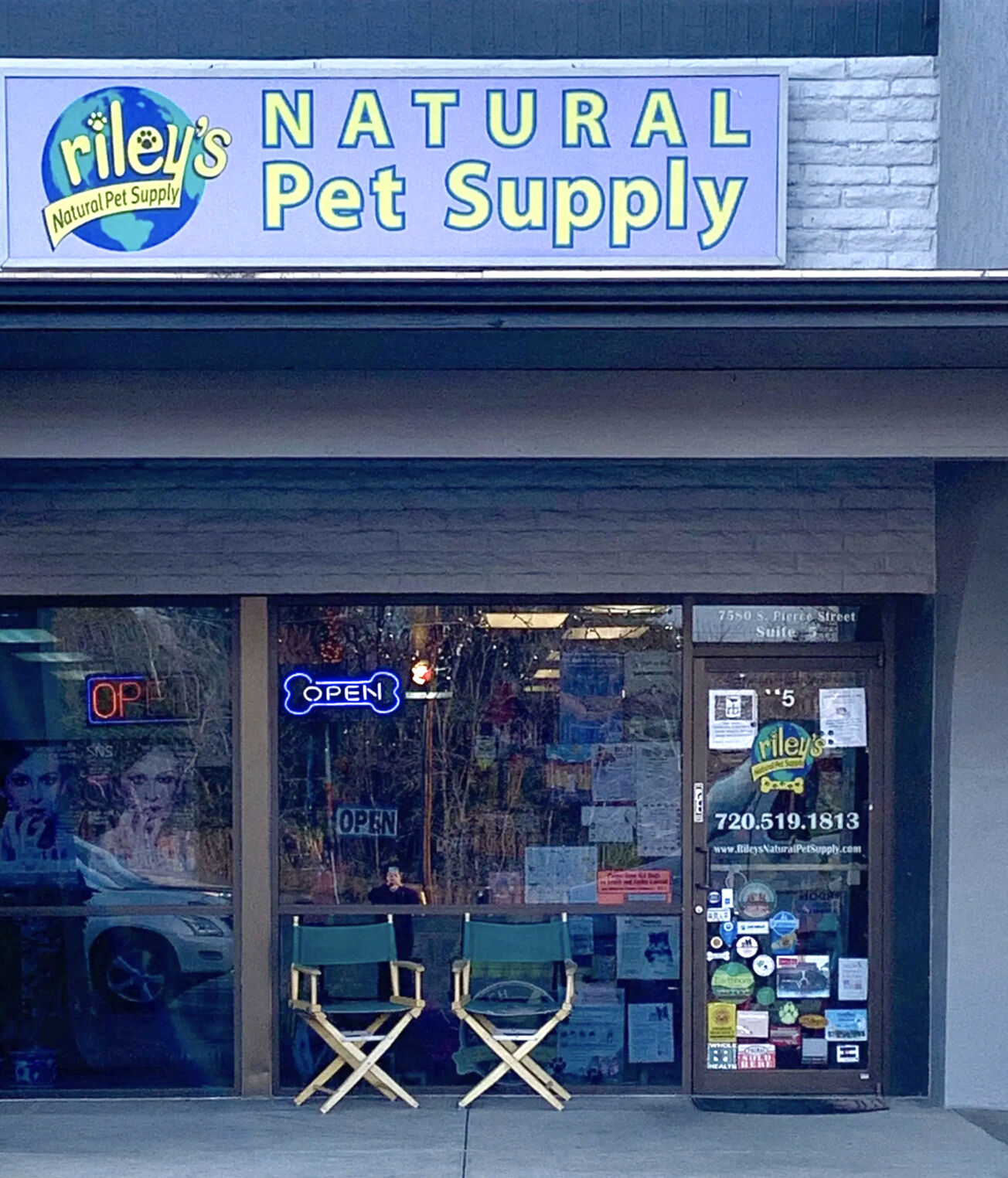 Riley's Storefront lighter.jpg